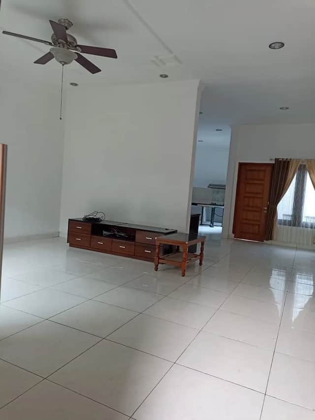 Rumah Cantik Luas 256 m² di Perum Jl. Kaliurang Km 9 foto 4