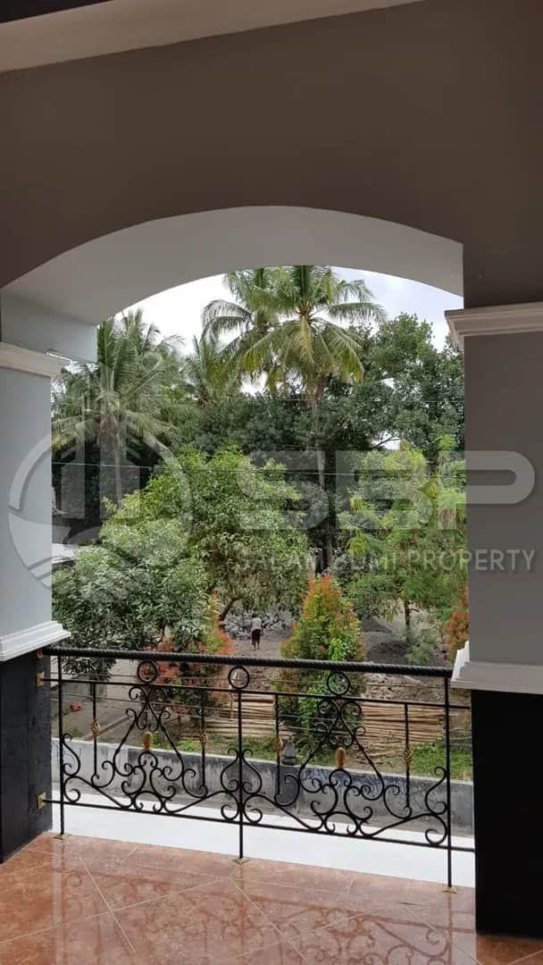 Rumah Mewah Strategis di Pinggir Jalan Godean - Dekat STPN dan Ringroad Barat Tugu foto 5