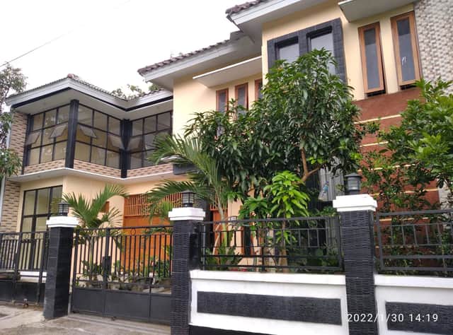 Rumah Induk + 14 Kamar Kost Exclusive, Harga Turun 3,5M jadi 2,8M! foto 2