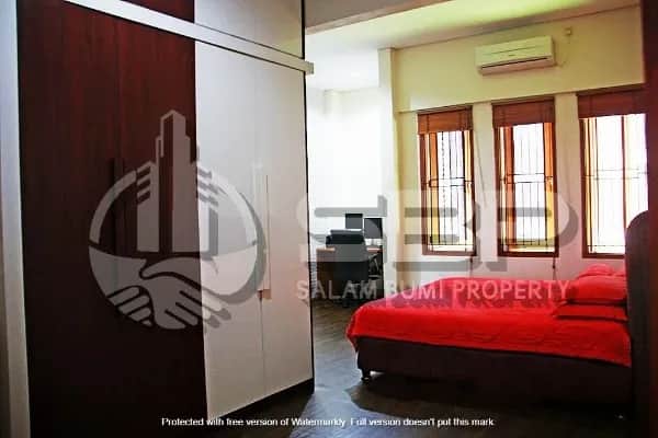 Rumah Mewah di Elite Jogja Regency Dekat Ambarukmo Plaza - Kesempatan Emas! foto 4