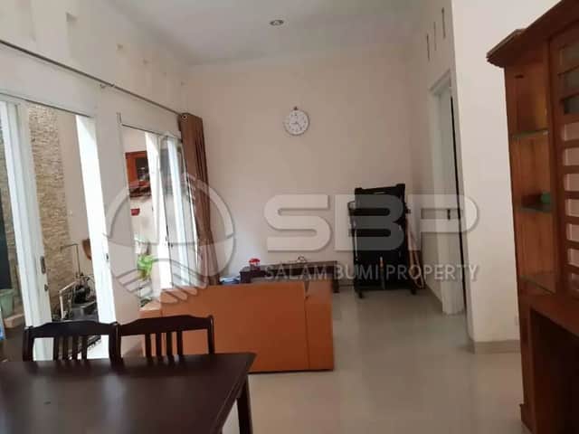Rumah Cantik 2 Lantai di Perum Jl. Kaliurang Km 7 - Dekat UGM Condongcatur foto 3