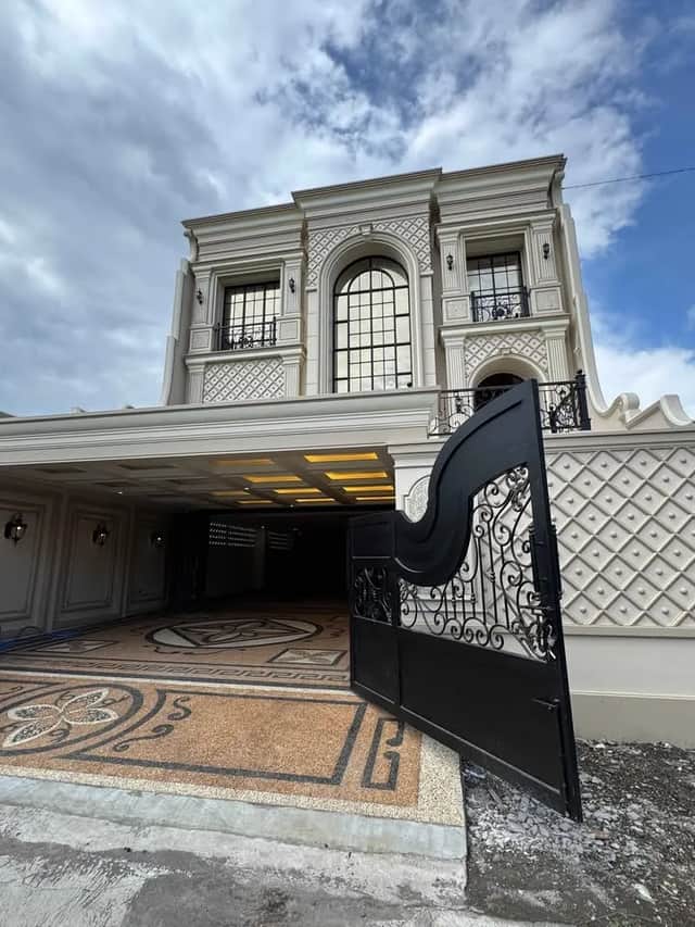 Rumah Mewah 3 Lantai di Jl Godean Jogja – Full Furnished, Kolam Renang, Lift, Siap Huni! Harga 8.4 M