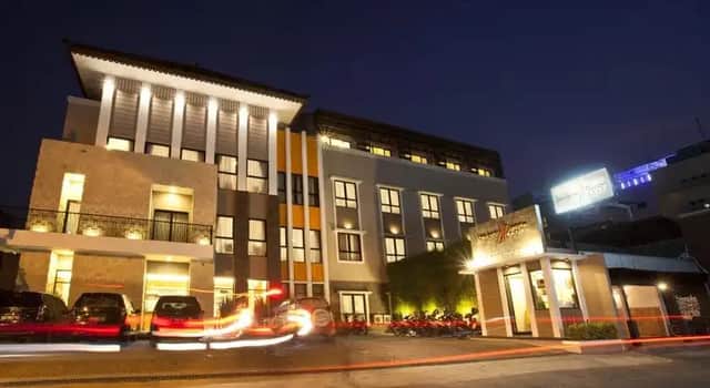 Hotel Bintang 3 Dekat Malioboro, Tugu Yogyakarta — 64 Kamar