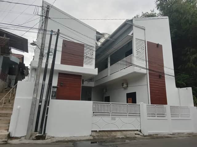 Kost Eksklusif Full Penghuni di Monjali, Sleman — 12 Kamar, Lokasi Strategis Dekat Kampus & Tugu Jogja