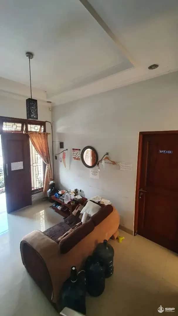 Rumah Cantik Strategis 2 Lantai di Jl. Kaliurang Km 6 Dekat UGM & Jl. Sulawesi foto 3