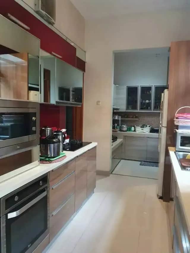 Rumah Mewah di Perum Elite Palagan Asri - Dekat UGM! Kesempatan Emas! foto 2