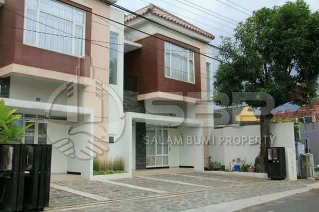 Homestay Mewah Full Furnish di Jantung Kota Yogyakarta — Investasi Menguntungkan!