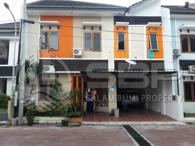 Jual Cepat Rumah Kost 8 Kamar Tidur, 8 Kamar Mandi di Perum Elite Ringroad Pogung Dekat UGM - Full Furnish