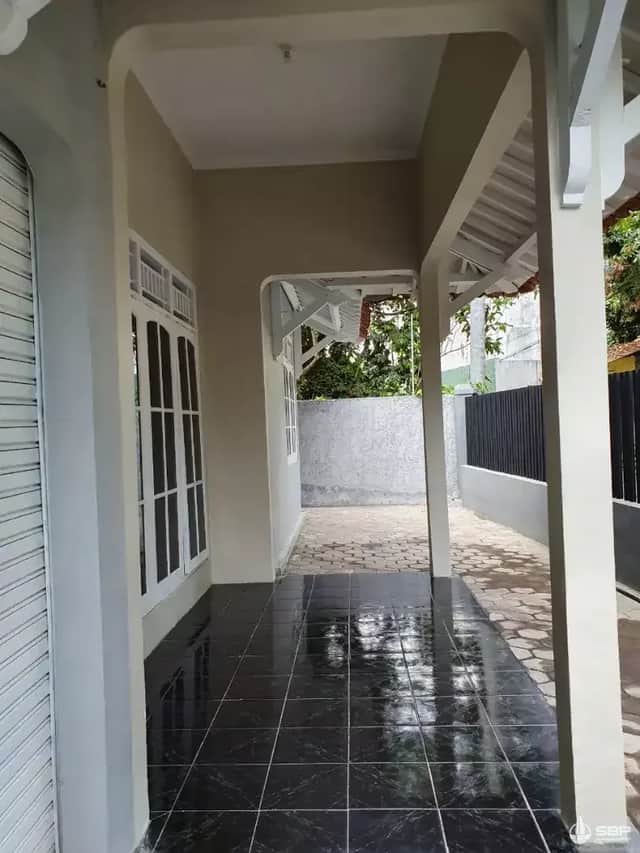 Dijual di Bawah Harga Pasar! Tanah Bonus Rumah di Pogung Dekat UGM, Cocok untuk Kost Eksklusif! foto 2