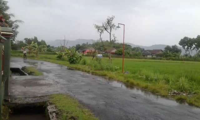 Tanah Luas 7000m Zona Industri/Gudang Dekat SGM Prambanan, Jl Raya Jogja-Solo foto 4