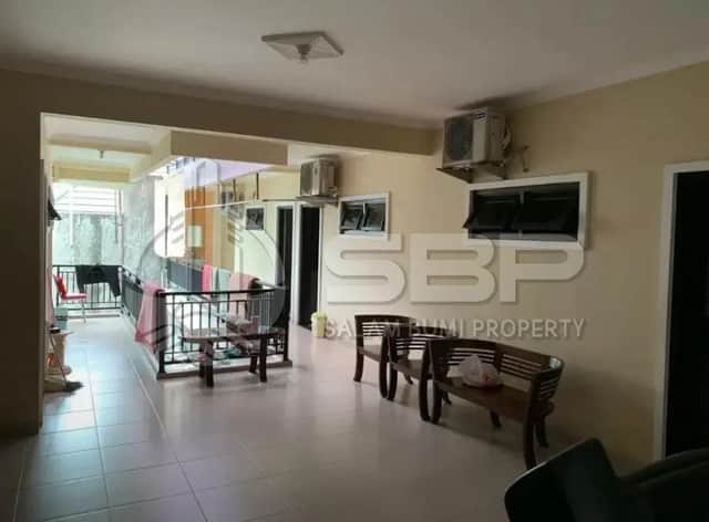 Rumah Mewah 20 Kamar Dekat Lippo Plaza - Investasi Kost Istimewa! foto 3