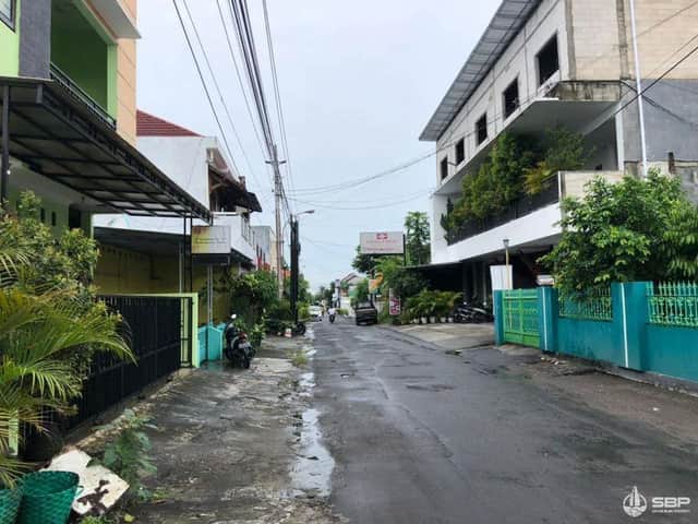 Rumah Cantik pinggir jl aspal lebar condongcatur dkt JIH, cck upgrade kost Exclusive foto 2