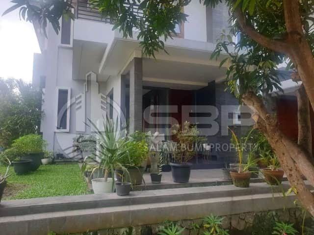 Rumah Mewah di Perumahan Elite Bale Hinggil - Investasi Impian Anda di Jogja! foto 3