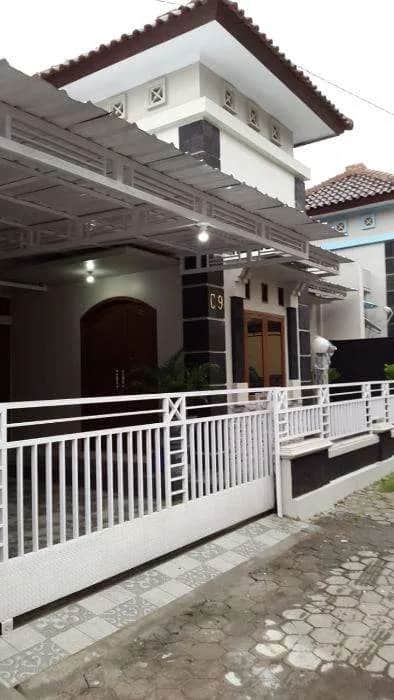 Rumah Cantik Minimalis dan Strategis di Perum Condongcatur Manukan