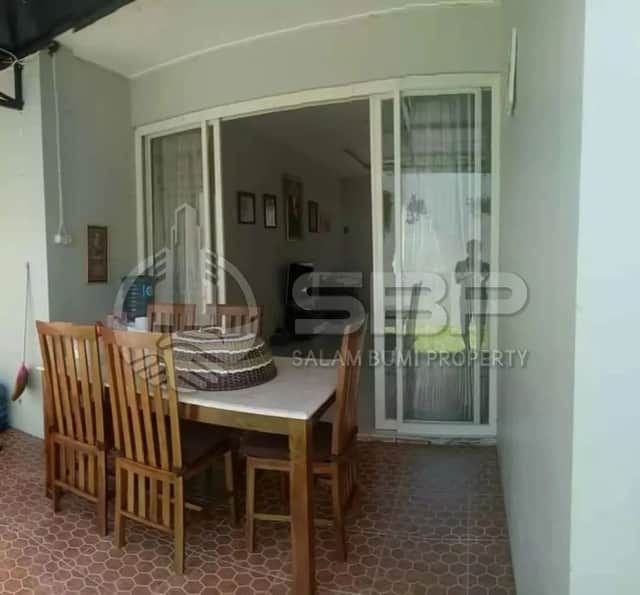 Rumah Cantik 2 Lantai di Perum Elite Greenhills, Jl. Kaliurang km 9 foto 3