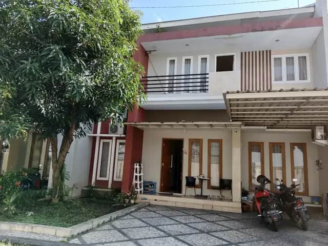 Turun Harga! Rumah Cantik 2 Lantai di Perum Timoho Balaikota