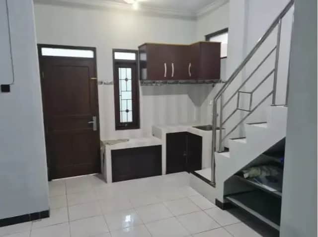 Rumah Cantik 2 Lantai di Cluster Condongcatur Utara - Dekat Terminal Condongcatur foto 2