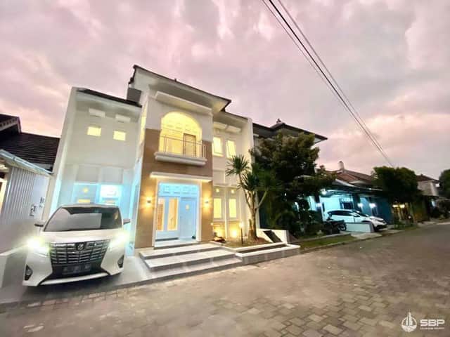 Rumah Modern 2 Lantai Baru di Condongcatur, Dekat Hartono Mall! foto 3