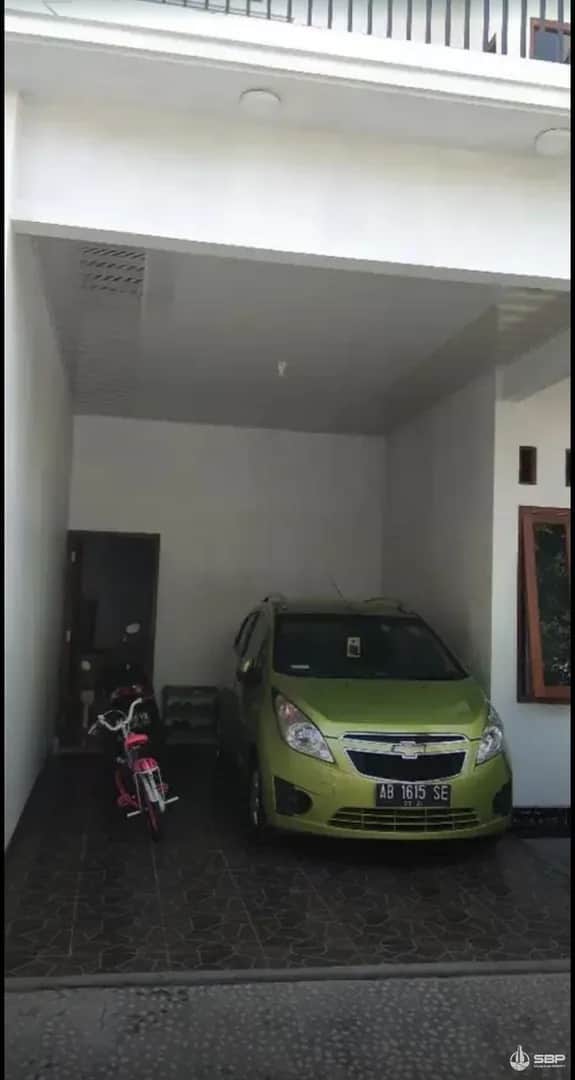 Rumah Cantik 2 Lantai di Condongcatur - Dekat AMIKOM & UPN foto 5