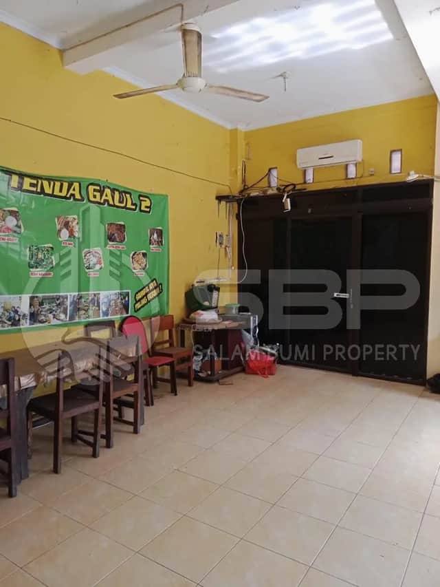 Turun Harga! Kost 10 Kamar + Ruang Usaha di Condongcatur, Dekat UPN & JIH — Harga Nego! foto 3