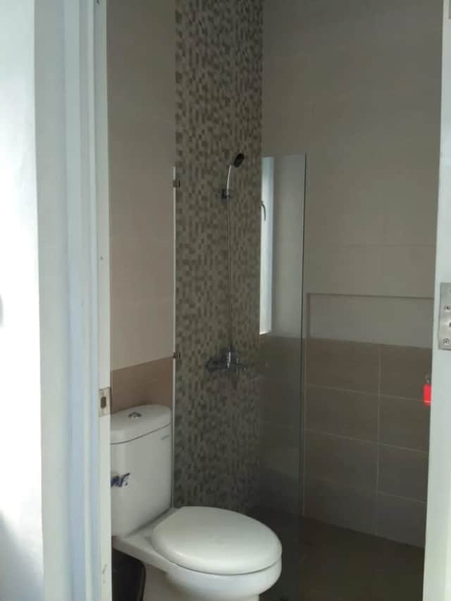 Rumah Mewah di Perum Elite Greenhills, Jl. Palagan Km 9, Utara Hyatt UGM foto 3