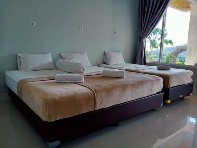 Hotel Istimewa Dijual di Tawangmangu, Karanganyar — Investasi Menguntungkan! foto 5