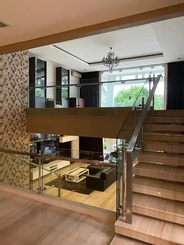 Rumah Mewah di Perum Elite, Dekat UGM - Jalan Kaliurang KM 6, Bale Agung foto 2