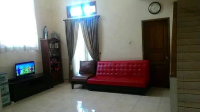 Turun Harga! Rumah Mewah di Perum Elite Jl. Palagan Km 7 - Hanya 2,3M Nego! foto 2