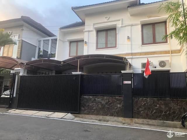 Penurunan Harga! Rumah Cantik 4 Kamar di Condongcatur Utara - Kini Hanya 1,95M!