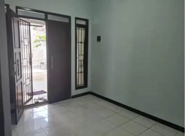 Rumah Cantik 2 Lantai di Cluster Condongcatur Utara - Dekat Terminal Condongcatur foto 5