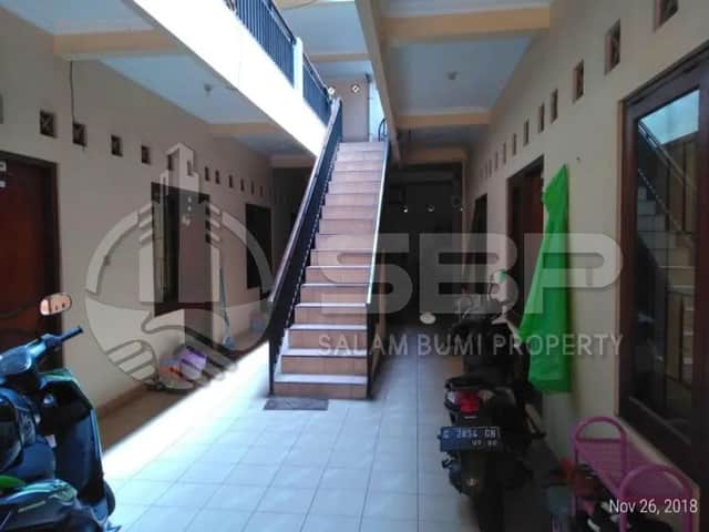 Kost 18 Kamar Hanya Selangkah ke UMY - Strategis dan Nyaman! foto 2