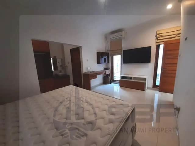 Rumah Mewah Full Furnish di Perumahan Elite, Jl. Palagan km 10, Utara UGM foto 4