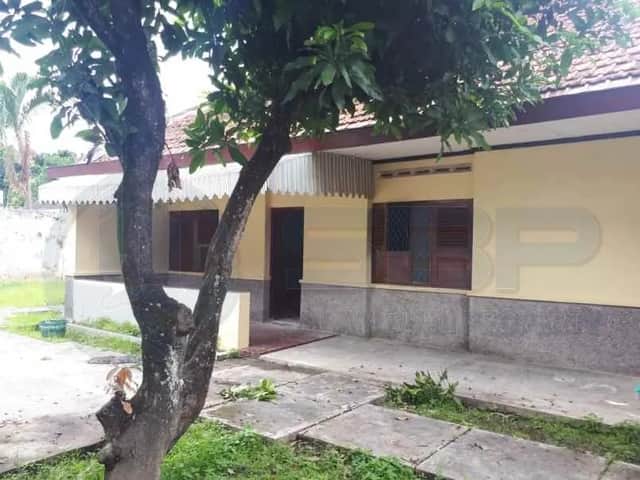 Rumah Mewah Asri di Komplek Sawitsari, Pandean - Investasi Ideal untuk Masa Depan! foto 5