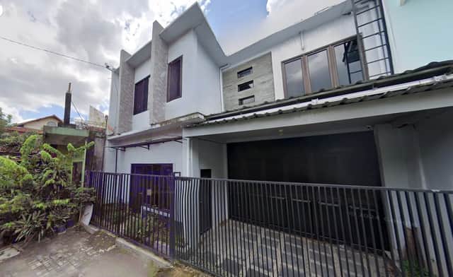 Rumah Cantik 2 Lantai Strategis Dekat UGM di Jl. Kaliurang KM 6 - Kesempatan Emas! foto 2
