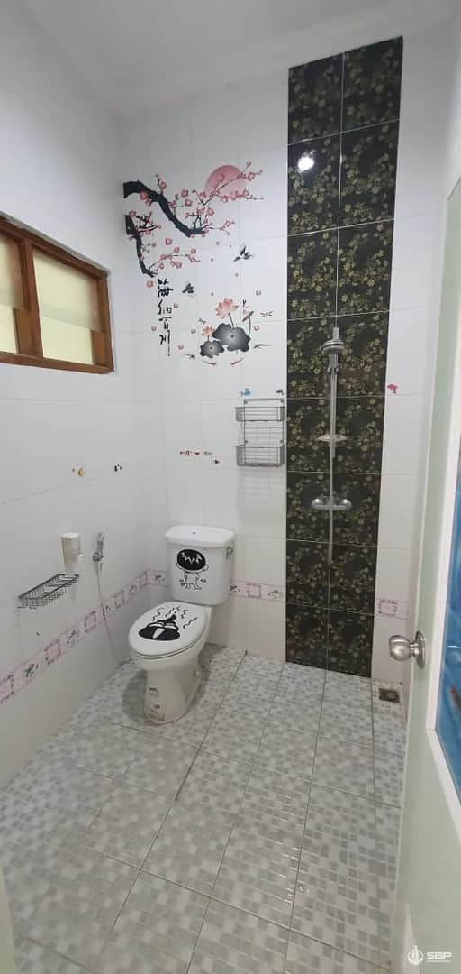 Rumah Cantik dalam Perumahan Condongcatur Dekat Terminal Concat, POLDA DIY, dan UPN - Kesempatan Emas! foto 5
