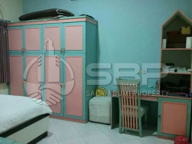 Rumah Modern 2 Lantai di Perum Permata - Lokasi Strategis! foto 4