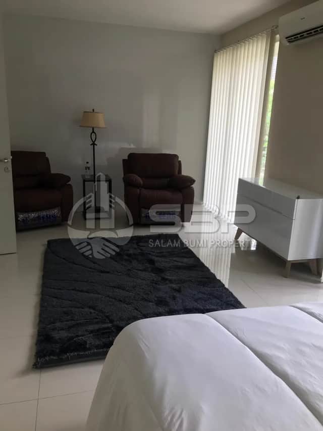 Rumah Mewah Cantik di Perum Elite Citrasun Garden, Jl Jogja-Solo foto 4
