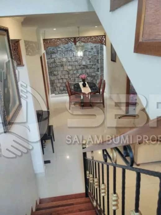 Rumah Mewah Strategis di Jl. Kaliurang Km 6 Dekat UGM foto 5