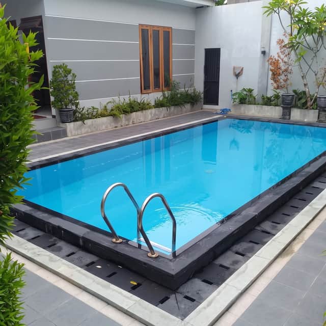 TURUN HARGA! Rumah Mewah Istimewa di Jl. Kaliurang km 7 Dekat UGM — Hanya 10M (Nego) foto 2