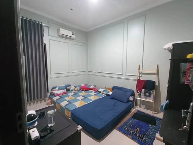 Rumah Mewah Semi Furnish Dekat Ambarukmo Plaza - Akakom Janti foto 2