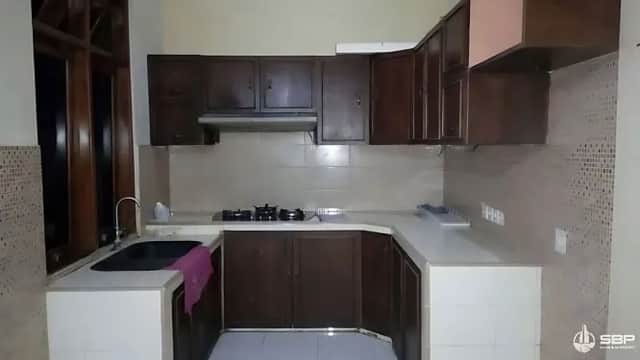 Rumah Baru 1,5 Lantai Strategis di Utara Hyatt Hotel, Jl. Palagan Dekat UGM foto 2