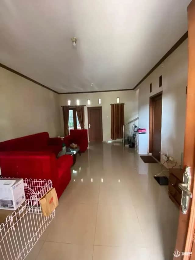 Rumah Cantik 2 Lantai di Jl Palagan Km 7, Dekat UGM! foto 2