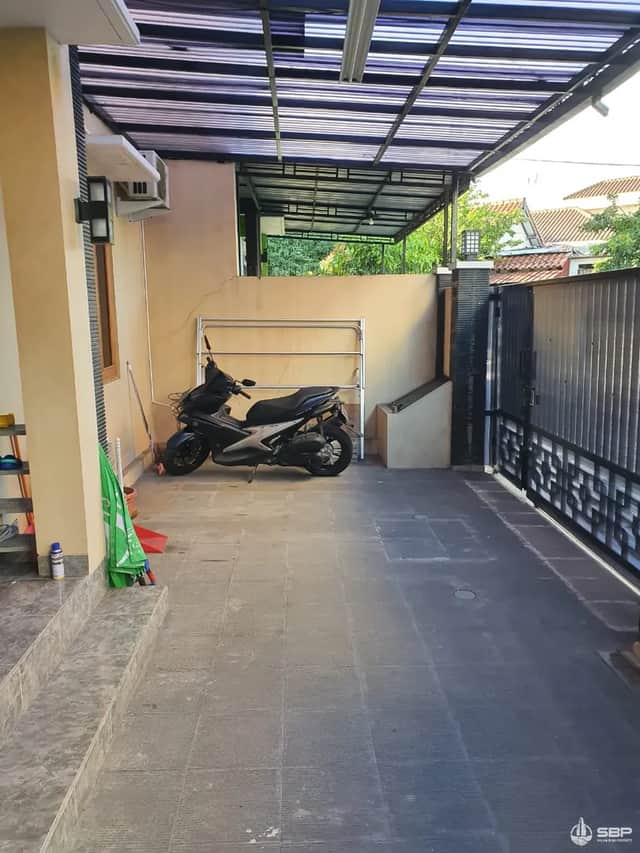 Rumah Cantik dalam Perumahan Condongcatur Dekat Terminal Concat, POLDA DIY, dan UPN - Kesempatan Emas! foto 2
