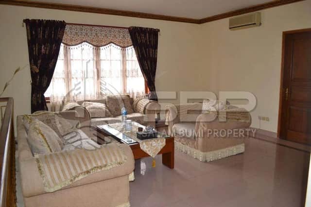 Rumah Mewah Megah Siap Huni di Jl. Palagan Km 7,5 Dekat UGM dan Monjali foto 4