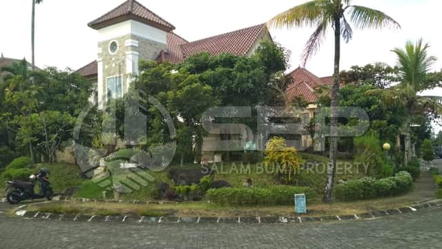 TURUN HARGA! Dari 10 M Jadi 8,8 M - Rumah Mewah Megah di Perum Elite, Jl. Kaliurang KM 9, Merapi View