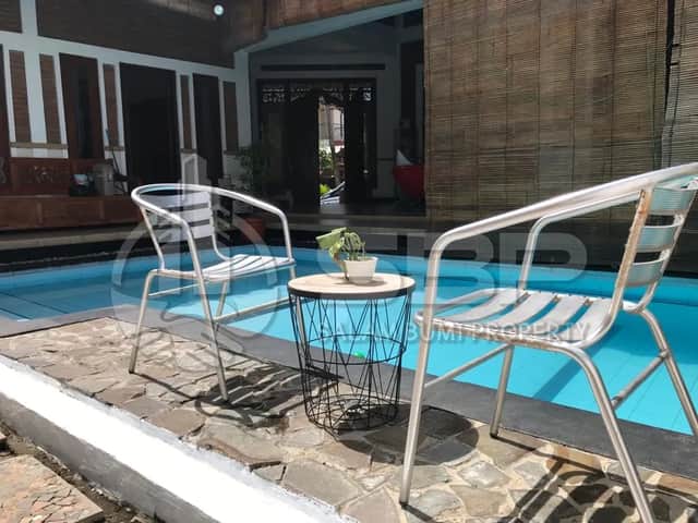 Rumah Etnik dengan Kolam Renang Dekat Hartono Mall, RS JIH, AMIKOM, UPN foto 4