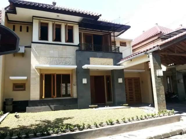 Rumah Mewah di Elite Jogja Regency Dekat Ambarukmo Plaza - Kesempatan Emas!