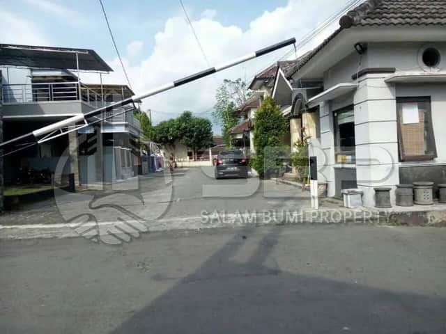 Rumah Modern 2 Lantai di Perum Permata - Lokasi Strategis! foto 2
