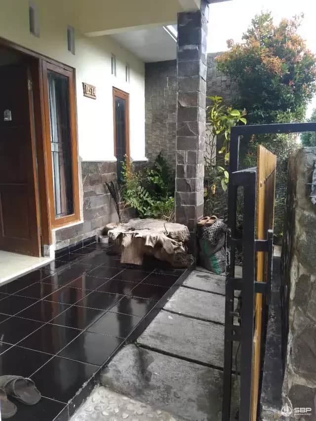 Rumah Cantik Harga Terjangkau di Condongcatur, Candi Gebang - Dekat UPN foto 4