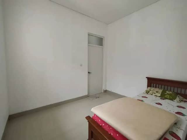 Rumah Mewah Cantik di Perum Greenhills Utara UGM - Dijual atau Disewakan foto 4